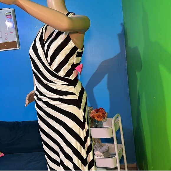 Betsey Johnson Black & White striped Dress | Halter Neck, Racerback - Picture 2 of 6